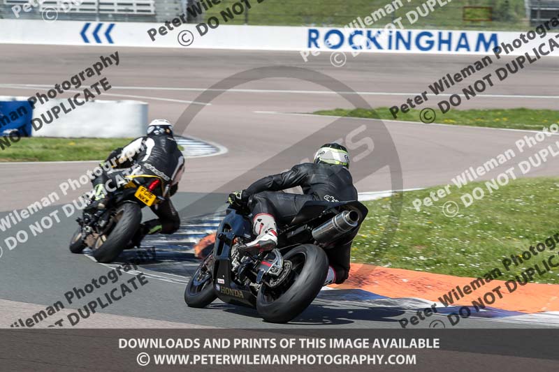 Rockingham no limits trackday;enduro digital images;event digital images;eventdigitalimages;no limits trackdays;peter wileman photography;racing digital images;rockingham raceway northamptonshire;rockingham trackday photographs;trackday digital images;trackday photos