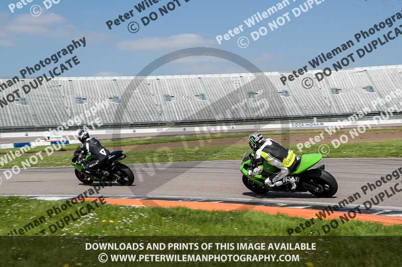 Rockingham no limits trackday;enduro digital images;event digital images;eventdigitalimages;no limits trackdays;peter wileman photography;racing digital images;rockingham raceway northamptonshire;rockingham trackday photographs;trackday digital images;trackday photos