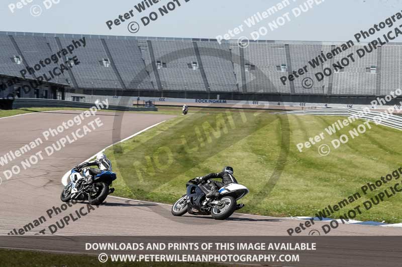 Rockingham no limits trackday;enduro digital images;event digital images;eventdigitalimages;no limits trackdays;peter wileman photography;racing digital images;rockingham raceway northamptonshire;rockingham trackday photographs;trackday digital images;trackday photos