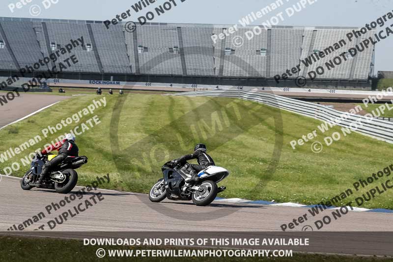 Rockingham no limits trackday;enduro digital images;event digital images;eventdigitalimages;no limits trackdays;peter wileman photography;racing digital images;rockingham raceway northamptonshire;rockingham trackday photographs;trackday digital images;trackday photos