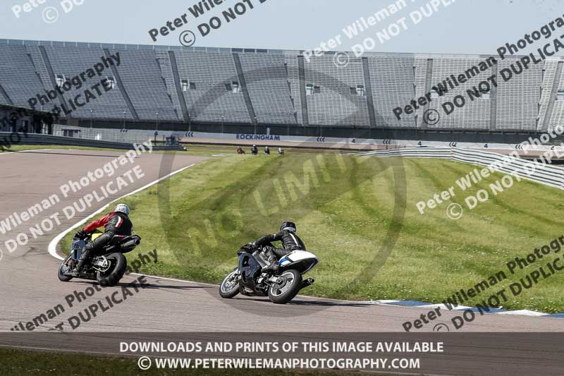 Rockingham no limits trackday;enduro digital images;event digital images;eventdigitalimages;no limits trackdays;peter wileman photography;racing digital images;rockingham raceway northamptonshire;rockingham trackday photographs;trackday digital images;trackday photos