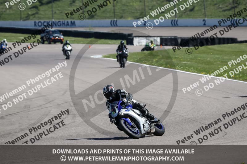 Rockingham no limits trackday;enduro digital images;event digital images;eventdigitalimages;no limits trackdays;peter wileman photography;racing digital images;rockingham raceway northamptonshire;rockingham trackday photographs;trackday digital images;trackday photos