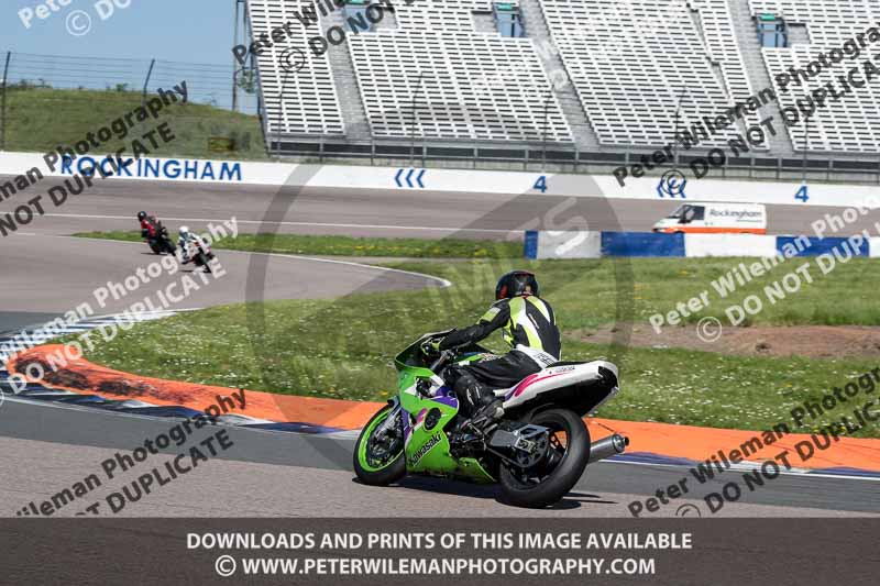 Rockingham no limits trackday;enduro digital images;event digital images;eventdigitalimages;no limits trackdays;peter wileman photography;racing digital images;rockingham raceway northamptonshire;rockingham trackday photographs;trackday digital images;trackday photos