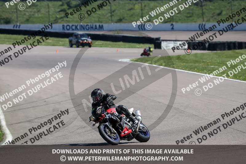 Rockingham no limits trackday;enduro digital images;event digital images;eventdigitalimages;no limits trackdays;peter wileman photography;racing digital images;rockingham raceway northamptonshire;rockingham trackday photographs;trackday digital images;trackday photos