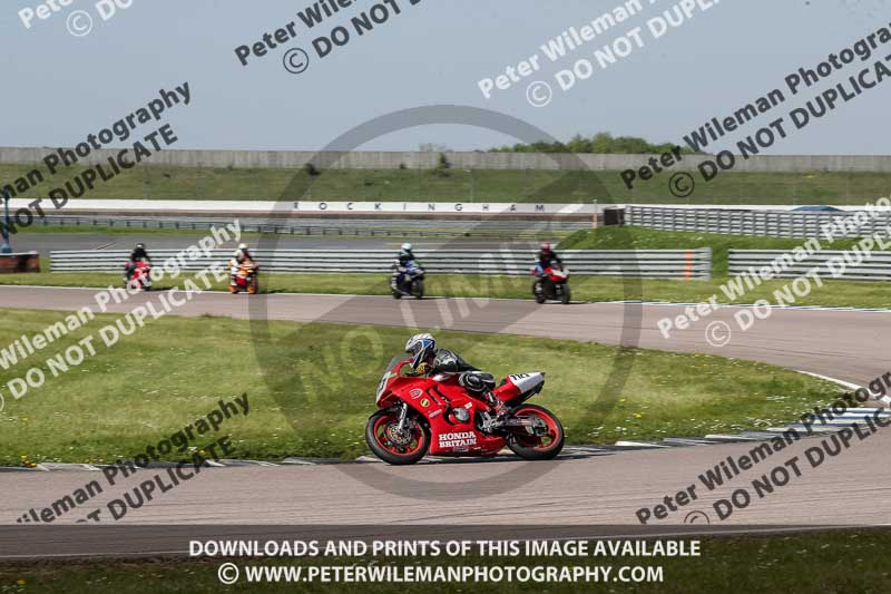 Rockingham no limits trackday;enduro digital images;event digital images;eventdigitalimages;no limits trackdays;peter wileman photography;racing digital images;rockingham raceway northamptonshire;rockingham trackday photographs;trackday digital images;trackday photos