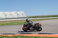 Rockingham-no-limits-trackday;enduro-digital-images;event-digital-images;eventdigitalimages;no-limits-trackdays;peter-wileman-photography;racing-digital-images;rockingham-raceway-northamptonshire;rockingham-trackday-photographs;trackday-digital-images;trackday-photos