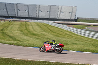 Rockingham-no-limits-trackday;enduro-digital-images;event-digital-images;eventdigitalimages;no-limits-trackdays;peter-wileman-photography;racing-digital-images;rockingham-raceway-northamptonshire;rockingham-trackday-photographs;trackday-digital-images;trackday-photos