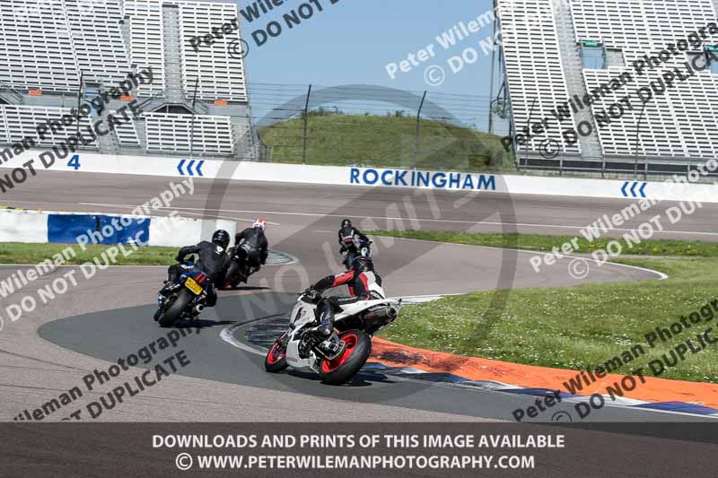 Rockingham no limits trackday;enduro digital images;event digital images;eventdigitalimages;no limits trackdays;peter wileman photography;racing digital images;rockingham raceway northamptonshire;rockingham trackday photographs;trackday digital images;trackday photos