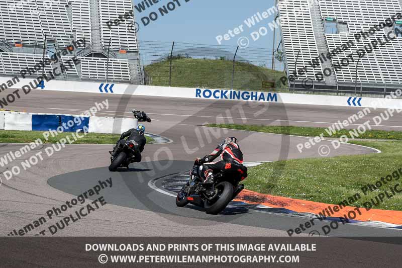 Rockingham no limits trackday;enduro digital images;event digital images;eventdigitalimages;no limits trackdays;peter wileman photography;racing digital images;rockingham raceway northamptonshire;rockingham trackday photographs;trackday digital images;trackday photos