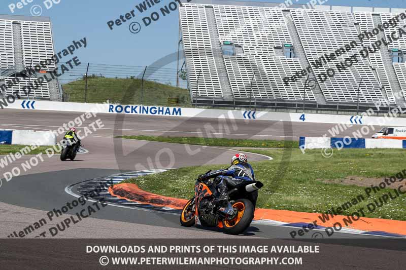 Rockingham no limits trackday;enduro digital images;event digital images;eventdigitalimages;no limits trackdays;peter wileman photography;racing digital images;rockingham raceway northamptonshire;rockingham trackday photographs;trackday digital images;trackday photos