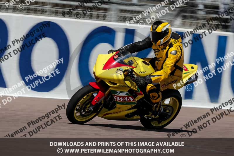 Rockingham no limits trackday;enduro digital images;event digital images;eventdigitalimages;no limits trackdays;peter wileman photography;racing digital images;rockingham raceway northamptonshire;rockingham trackday photographs;trackday digital images;trackday photos