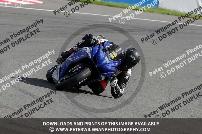 donington no limits trackday;donington park photographs;donington trackday photographs;no limits trackdays;peter wileman photography;trackday digital images;trackday photos