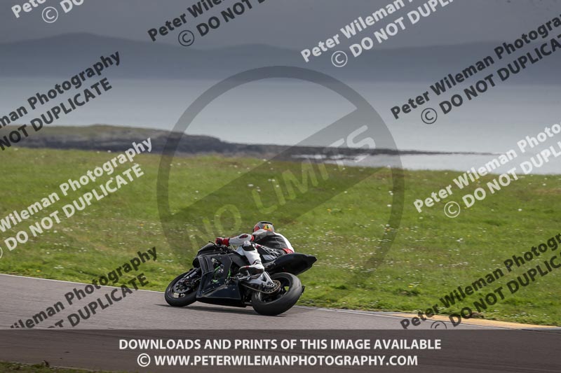 anglesey no limits trackday;anglesey photographs;anglesey trackday photographs;enduro digital images;event digital images;eventdigitalimages;no limits trackdays;peter wileman photography;racing digital images;trac mon;trackday digital images;trackday photos;ty croes