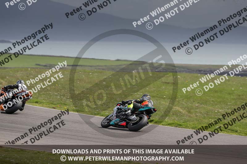 anglesey no limits trackday;anglesey photographs;anglesey trackday photographs;enduro digital images;event digital images;eventdigitalimages;no limits trackdays;peter wileman photography;racing digital images;trac mon;trackday digital images;trackday photos;ty croes