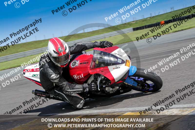 anglesey no limits trackday;anglesey photographs;anglesey trackday photographs;enduro digital images;event digital images;eventdigitalimages;no limits trackdays;peter wileman photography;racing digital images;trac mon;trackday digital images;trackday photos;ty croes