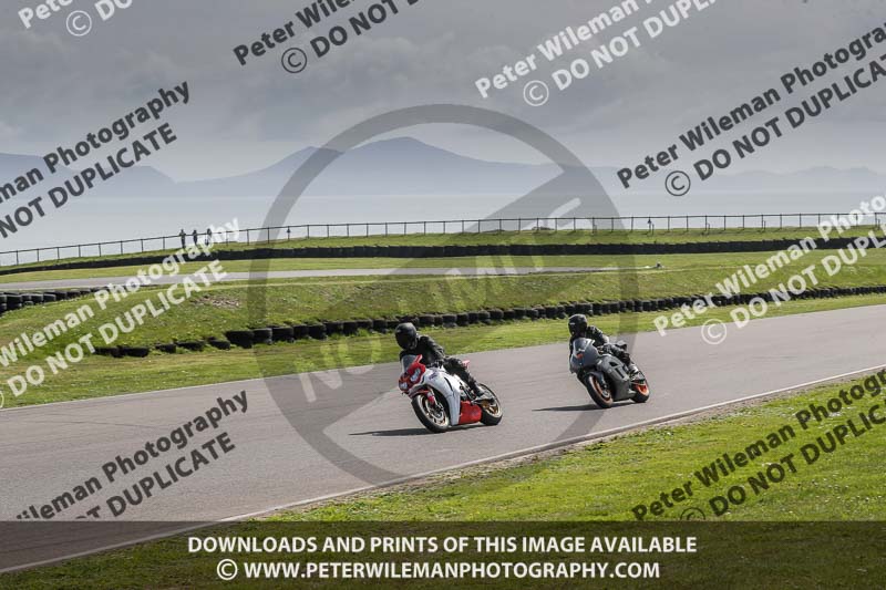 anglesey no limits trackday;anglesey photographs;anglesey trackday photographs;enduro digital images;event digital images;eventdigitalimages;no limits trackdays;peter wileman photography;racing digital images;trac mon;trackday digital images;trackday photos;ty croes