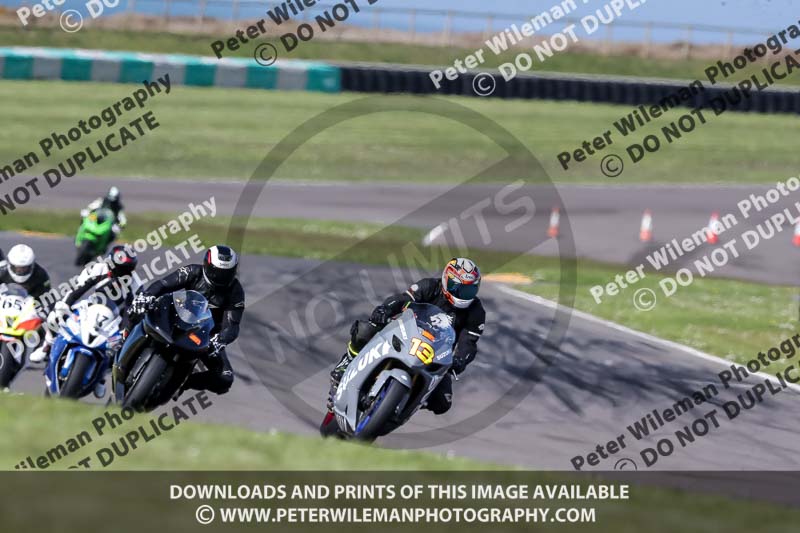 anglesey no limits trackday;anglesey photographs;anglesey trackday photographs;enduro digital images;event digital images;eventdigitalimages;no limits trackdays;peter wileman photography;racing digital images;trac mon;trackday digital images;trackday photos;ty croes