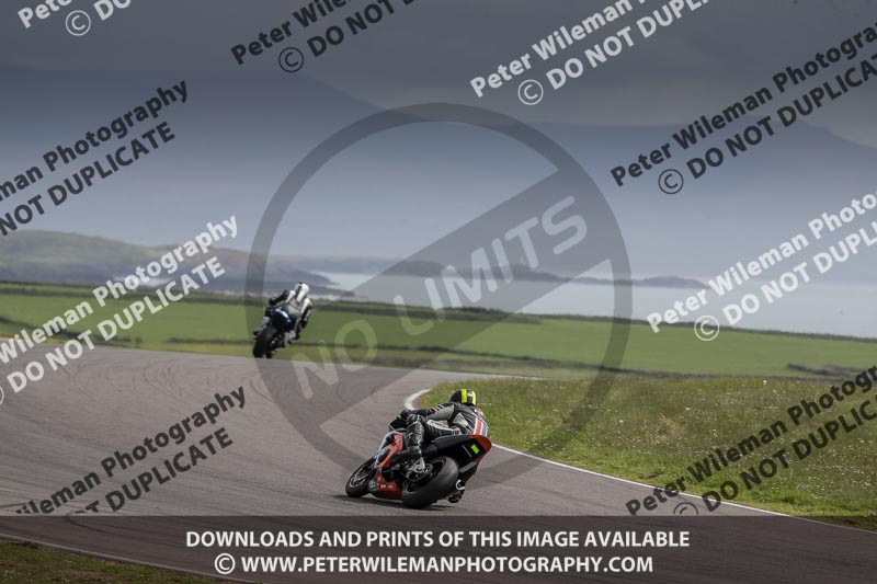 anglesey no limits trackday;anglesey photographs;anglesey trackday photographs;enduro digital images;event digital images;eventdigitalimages;no limits trackdays;peter wileman photography;racing digital images;trac mon;trackday digital images;trackday photos;ty croes