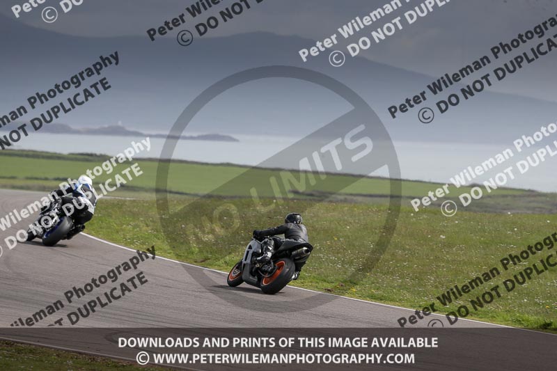 anglesey no limits trackday;anglesey photographs;anglesey trackday photographs;enduro digital images;event digital images;eventdigitalimages;no limits trackdays;peter wileman photography;racing digital images;trac mon;trackday digital images;trackday photos;ty croes