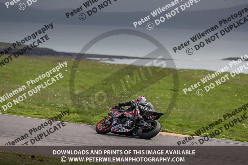 anglesey no limits trackday;anglesey photographs;anglesey trackday photographs;enduro digital images;event digital images;eventdigitalimages;no limits trackdays;peter wileman photography;racing digital images;trac mon;trackday digital images;trackday photos;ty croes