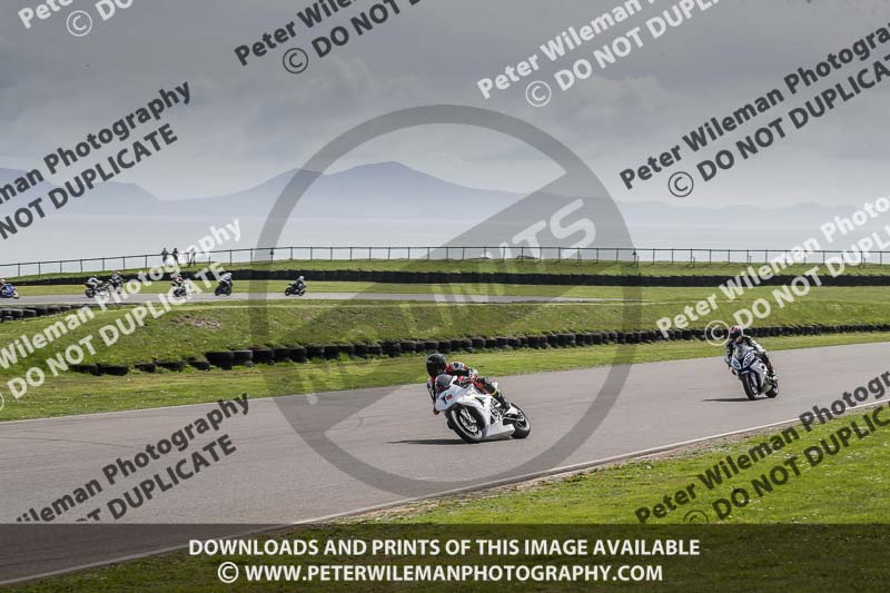 anglesey no limits trackday;anglesey photographs;anglesey trackday photographs;enduro digital images;event digital images;eventdigitalimages;no limits trackdays;peter wileman photography;racing digital images;trac mon;trackday digital images;trackday photos;ty croes