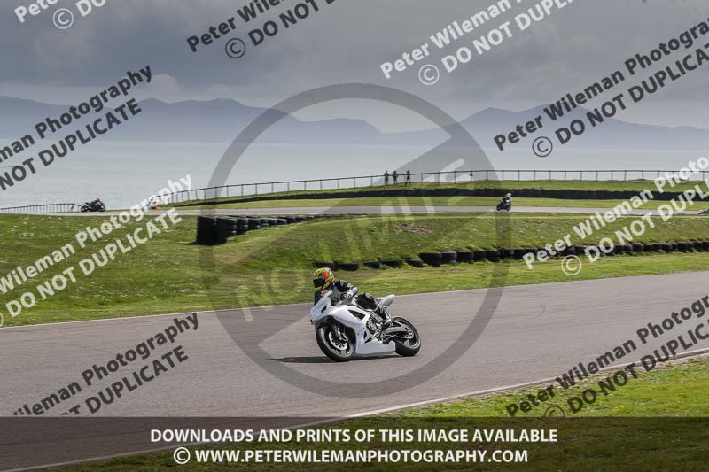 anglesey no limits trackday;anglesey photographs;anglesey trackday photographs;enduro digital images;event digital images;eventdigitalimages;no limits trackdays;peter wileman photography;racing digital images;trac mon;trackday digital images;trackday photos;ty croes