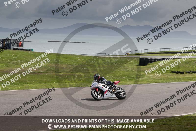 anglesey no limits trackday;anglesey photographs;anglesey trackday photographs;enduro digital images;event digital images;eventdigitalimages;no limits trackdays;peter wileman photography;racing digital images;trac mon;trackday digital images;trackday photos;ty croes