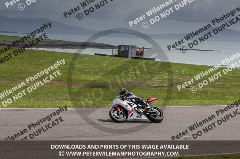 anglesey no limits trackday;anglesey photographs;anglesey trackday photographs;enduro digital images;event digital images;eventdigitalimages;no limits trackdays;peter wileman photography;racing digital images;trac mon;trackday digital images;trackday photos;ty croes