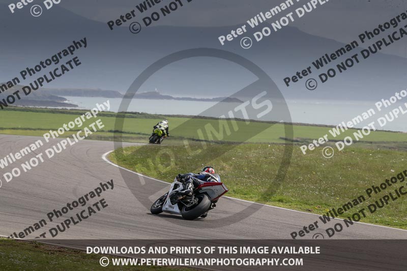 anglesey no limits trackday;anglesey photographs;anglesey trackday photographs;enduro digital images;event digital images;eventdigitalimages;no limits trackdays;peter wileman photography;racing digital images;trac mon;trackday digital images;trackday photos;ty croes