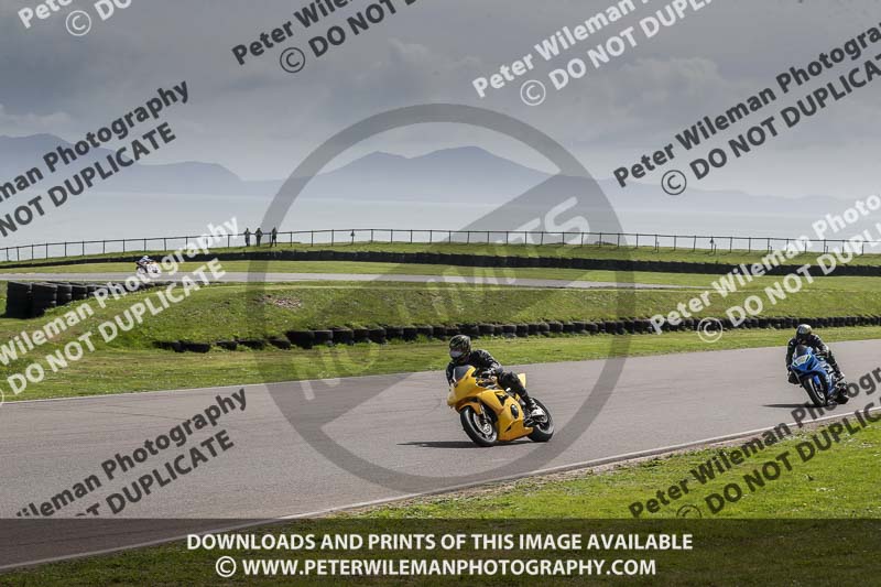 anglesey no limits trackday;anglesey photographs;anglesey trackday photographs;enduro digital images;event digital images;eventdigitalimages;no limits trackdays;peter wileman photography;racing digital images;trac mon;trackday digital images;trackday photos;ty croes