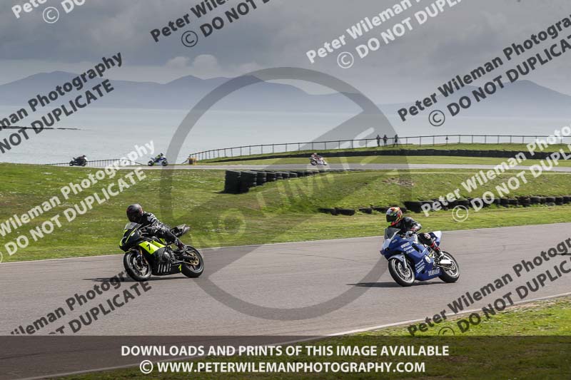 anglesey no limits trackday;anglesey photographs;anglesey trackday photographs;enduro digital images;event digital images;eventdigitalimages;no limits trackdays;peter wileman photography;racing digital images;trac mon;trackday digital images;trackday photos;ty croes