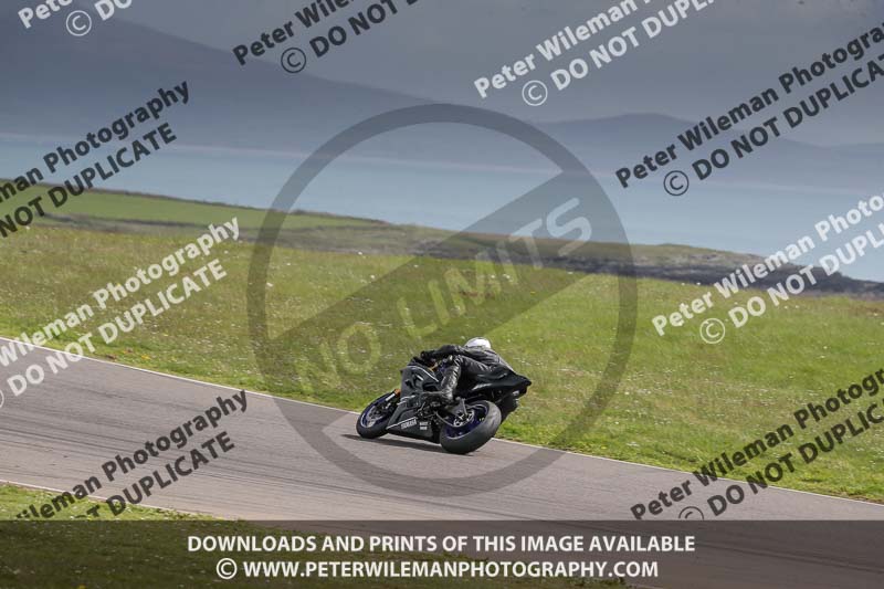 anglesey no limits trackday;anglesey photographs;anglesey trackday photographs;enduro digital images;event digital images;eventdigitalimages;no limits trackdays;peter wileman photography;racing digital images;trac mon;trackday digital images;trackday photos;ty croes