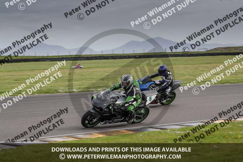 anglesey no limits trackday;anglesey photographs;anglesey trackday photographs;enduro digital images;event digital images;eventdigitalimages;no limits trackdays;peter wileman photography;racing digital images;trac mon;trackday digital images;trackday photos;ty croes