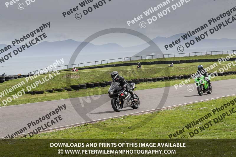 anglesey no limits trackday;anglesey photographs;anglesey trackday photographs;enduro digital images;event digital images;eventdigitalimages;no limits trackdays;peter wileman photography;racing digital images;trac mon;trackday digital images;trackday photos;ty croes