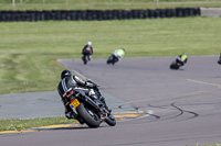 anglesey-no-limits-trackday;anglesey-photographs;anglesey-trackday-photographs;enduro-digital-images;event-digital-images;eventdigitalimages;no-limits-trackdays;peter-wileman-photography;racing-digital-images;trac-mon;trackday-digital-images;trackday-photos;ty-croes