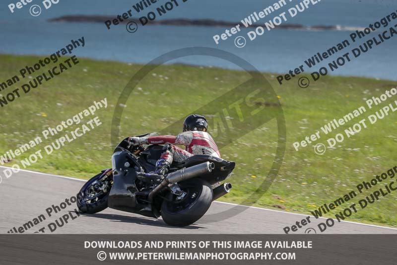 anglesey no limits trackday;anglesey photographs;anglesey trackday photographs;enduro digital images;event digital images;eventdigitalimages;no limits trackdays;peter wileman photography;racing digital images;trac mon;trackday digital images;trackday photos;ty croes