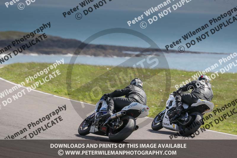 anglesey no limits trackday;anglesey photographs;anglesey trackday photographs;enduro digital images;event digital images;eventdigitalimages;no limits trackdays;peter wileman photography;racing digital images;trac mon;trackday digital images;trackday photos;ty croes