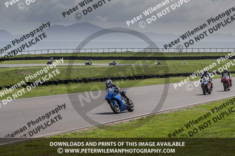 anglesey no limits trackday;anglesey photographs;anglesey trackday photographs;enduro digital images;event digital images;eventdigitalimages;no limits trackdays;peter wileman photography;racing digital images;trac mon;trackday digital images;trackday photos;ty croes