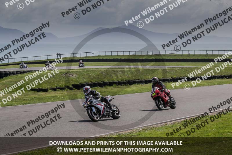 anglesey no limits trackday;anglesey photographs;anglesey trackday photographs;enduro digital images;event digital images;eventdigitalimages;no limits trackdays;peter wileman photography;racing digital images;trac mon;trackday digital images;trackday photos;ty croes