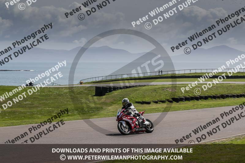 anglesey no limits trackday;anglesey photographs;anglesey trackday photographs;enduro digital images;event digital images;eventdigitalimages;no limits trackdays;peter wileman photography;racing digital images;trac mon;trackday digital images;trackday photos;ty croes