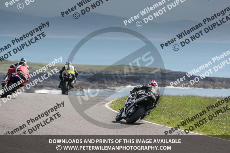 anglesey no limits trackday;anglesey photographs;anglesey trackday photographs;enduro digital images;event digital images;eventdigitalimages;no limits trackdays;peter wileman photography;racing digital images;trac mon;trackday digital images;trackday photos;ty croes