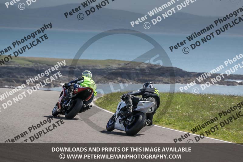 anglesey no limits trackday;anglesey photographs;anglesey trackday photographs;enduro digital images;event digital images;eventdigitalimages;no limits trackdays;peter wileman photography;racing digital images;trac mon;trackday digital images;trackday photos;ty croes