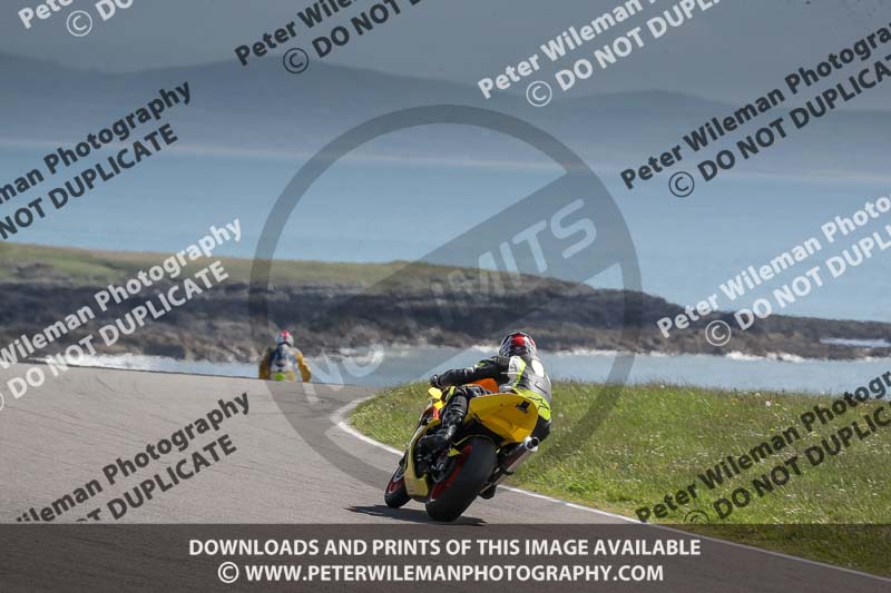 anglesey no limits trackday;anglesey photographs;anglesey trackday photographs;enduro digital images;event digital images;eventdigitalimages;no limits trackdays;peter wileman photography;racing digital images;trac mon;trackday digital images;trackday photos;ty croes