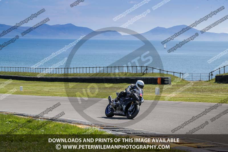 anglesey no limits trackday;anglesey photographs;anglesey trackday photographs;enduro digital images;event digital images;eventdigitalimages;no limits trackdays;peter wileman photography;racing digital images;trac mon;trackday digital images;trackday photos;ty croes