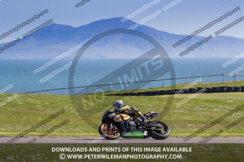 anglesey no limits trackday;anglesey photographs;anglesey trackday photographs;enduro digital images;event digital images;eventdigitalimages;no limits trackdays;peter wileman photography;racing digital images;trac mon;trackday digital images;trackday photos;ty croes