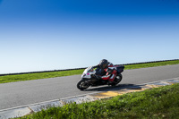 anglesey-no-limits-trackday;anglesey-photographs;anglesey-trackday-photographs;enduro-digital-images;event-digital-images;eventdigitalimages;no-limits-trackdays;peter-wileman-photography;racing-digital-images;trac-mon;trackday-digital-images;trackday-photos;ty-croes