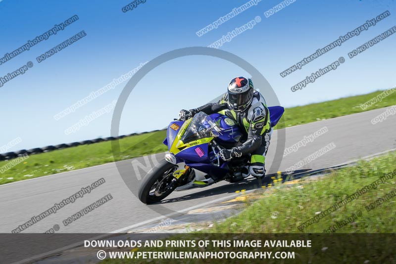 anglesey no limits trackday;anglesey photographs;anglesey trackday photographs;enduro digital images;event digital images;eventdigitalimages;no limits trackdays;peter wileman photography;racing digital images;trac mon;trackday digital images;trackday photos;ty croes