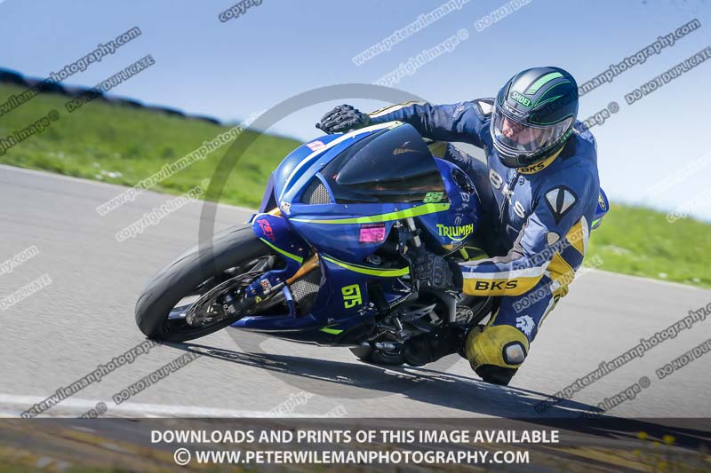 anglesey no limits trackday;anglesey photographs;anglesey trackday photographs;enduro digital images;event digital images;eventdigitalimages;no limits trackdays;peter wileman photography;racing digital images;trac mon;trackday digital images;trackday photos;ty croes