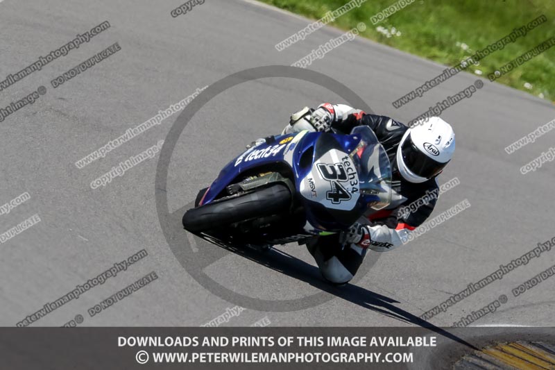 anglesey no limits trackday;anglesey photographs;anglesey trackday photographs;enduro digital images;event digital images;eventdigitalimages;no limits trackdays;peter wileman photography;racing digital images;trac mon;trackday digital images;trackday photos;ty croes