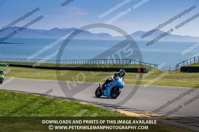 anglesey no limits trackday;anglesey photographs;anglesey trackday photographs;enduro digital images;event digital images;eventdigitalimages;no limits trackdays;peter wileman photography;racing digital images;trac mon;trackday digital images;trackday photos;ty croes